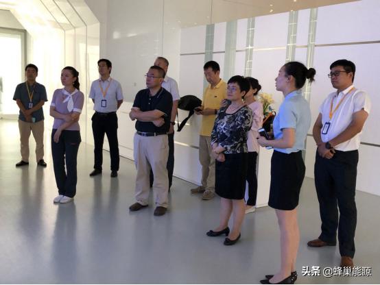 北京市科协副主任徐琤一行莅临牛牛UI调研